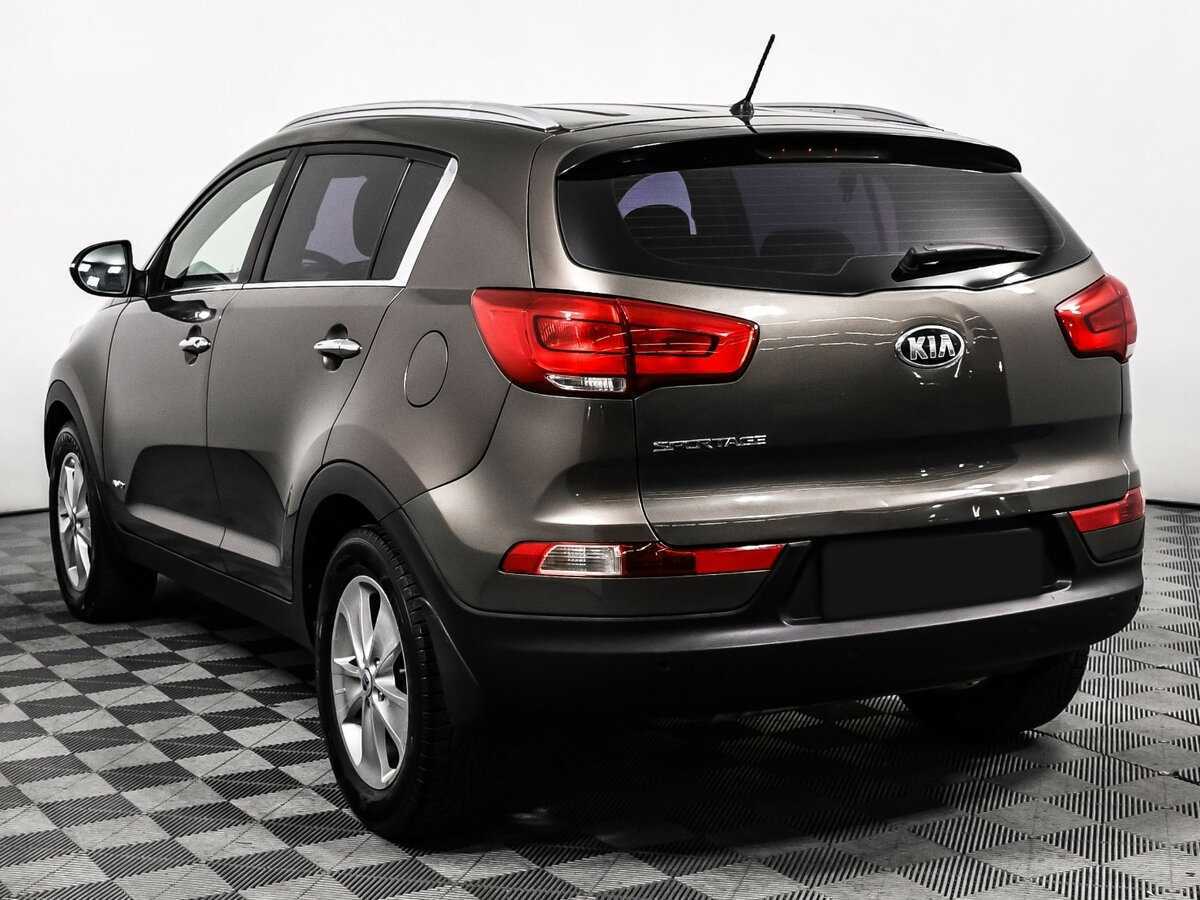 Kia Sportage с пробегом — 2015 год. Фото: #6