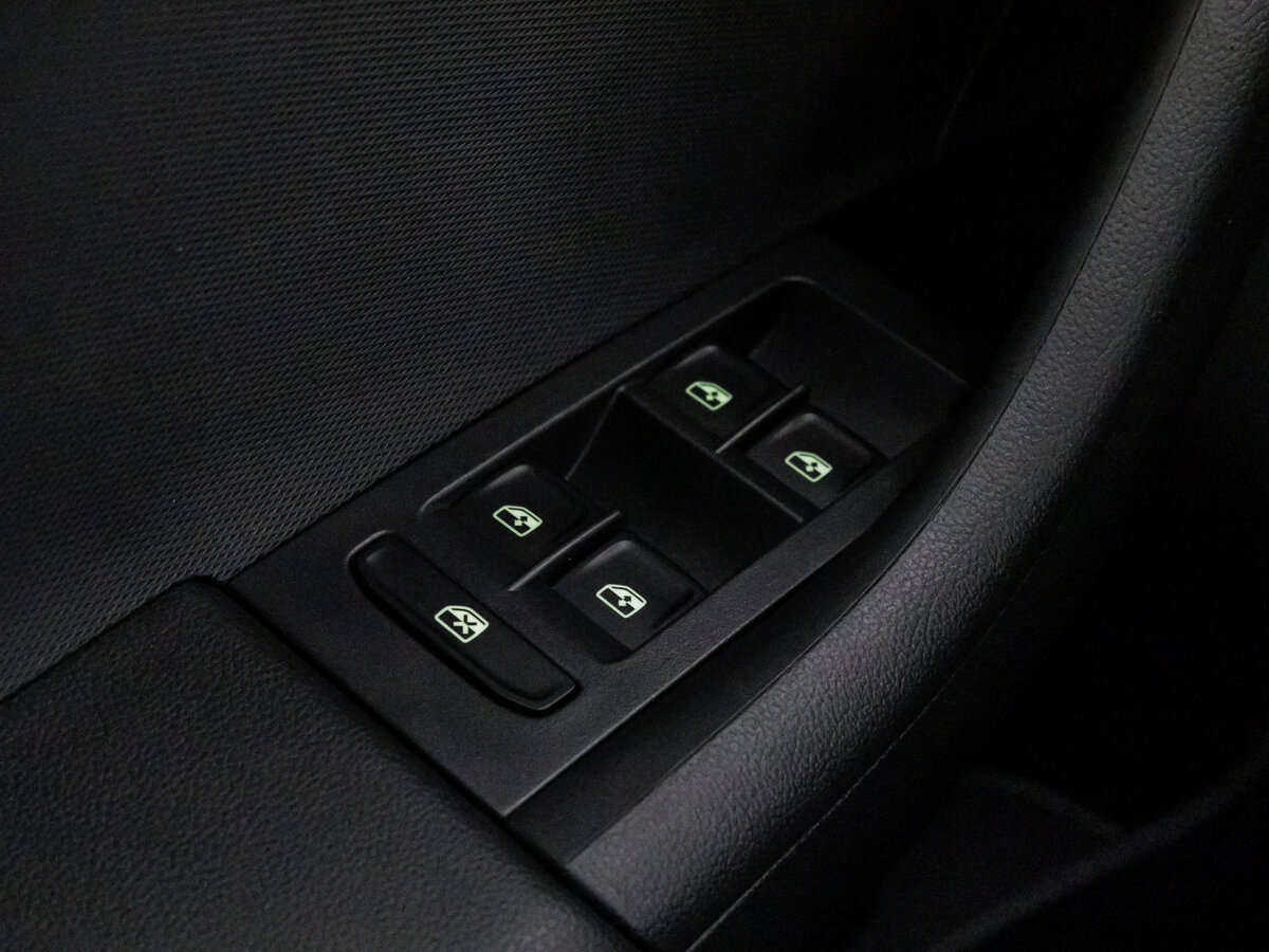 Skoda Rapid с пробегом — 2020 год. Фото: #14