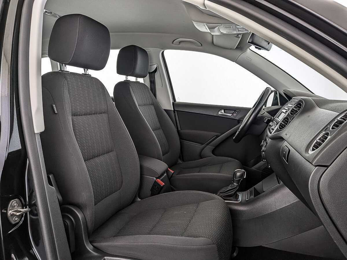 Volkswagen Tiguan с пробегом — 2015 год. Фото: #22