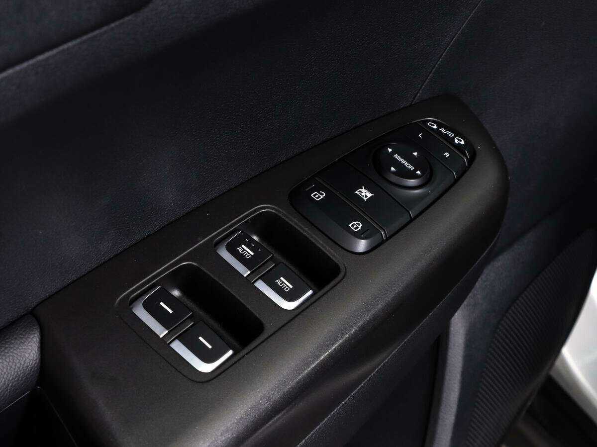 Kia Sportage с пробегом — 2017 год. Фото: #13