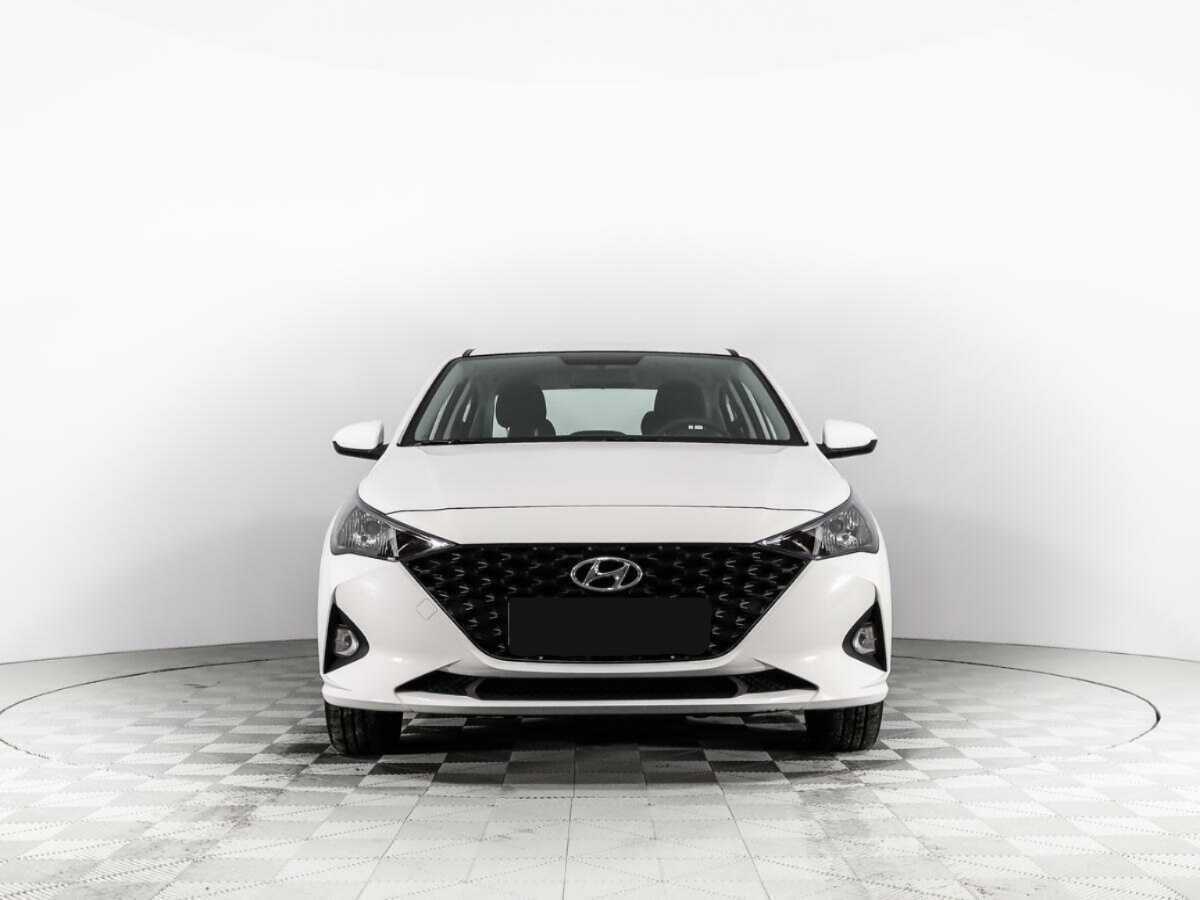 Hyundai Solaris с пробегом — 2021 год. Фото: #1