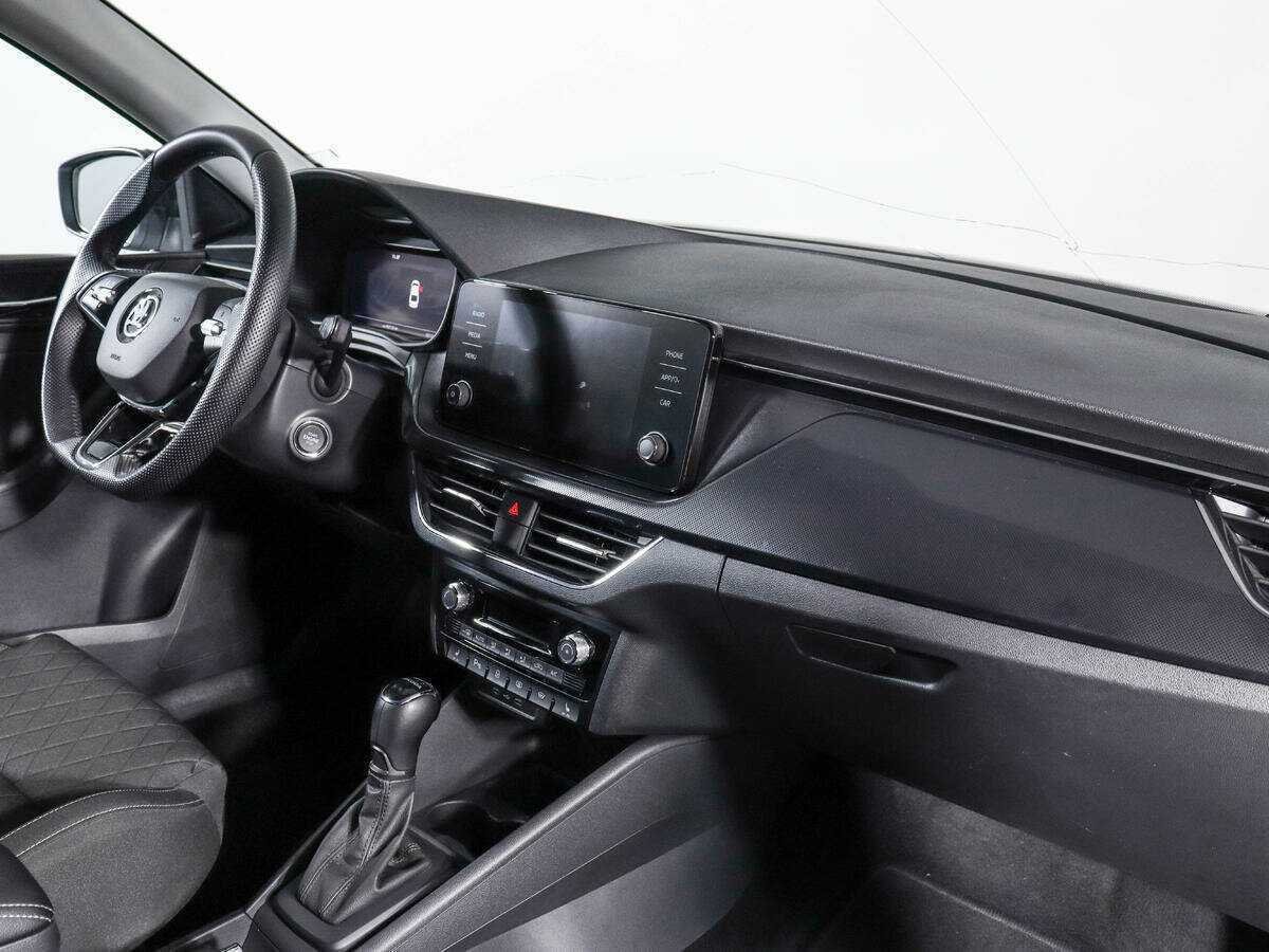 Skoda Rapid с пробегом — 2022 год. Фото: #8