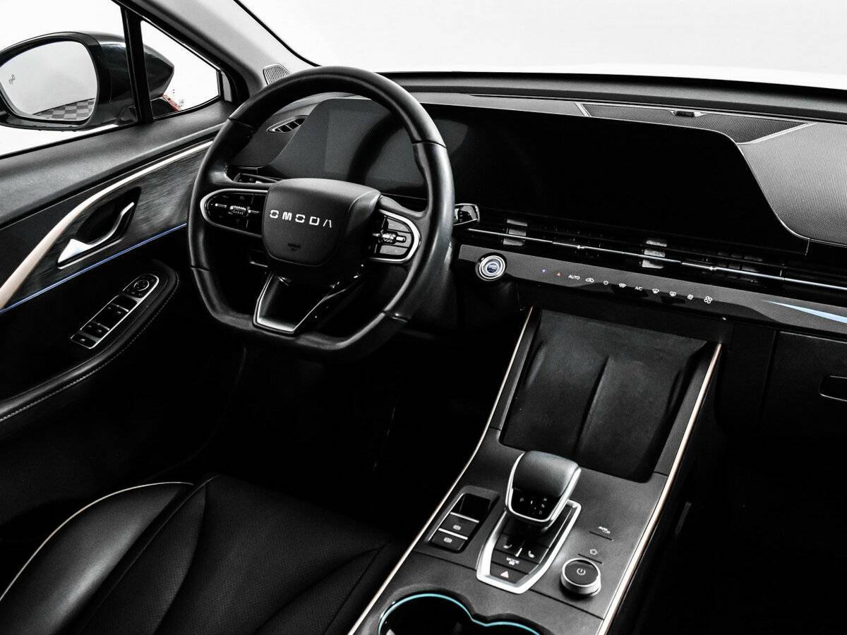 OMODA C5 с пробегом — 2023 год. Фото: #8