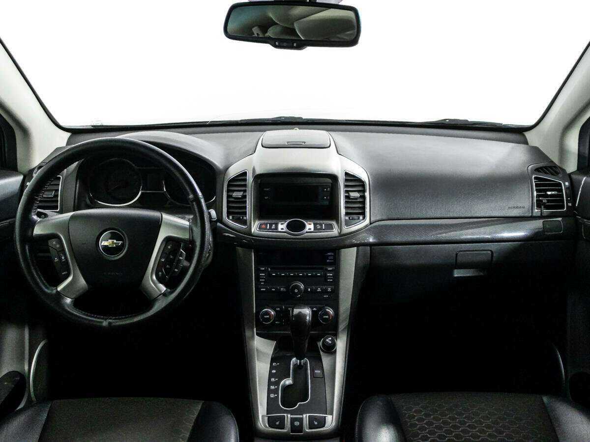 Chevrolet Captiva с пробегом — 2014 год. Фото: #10