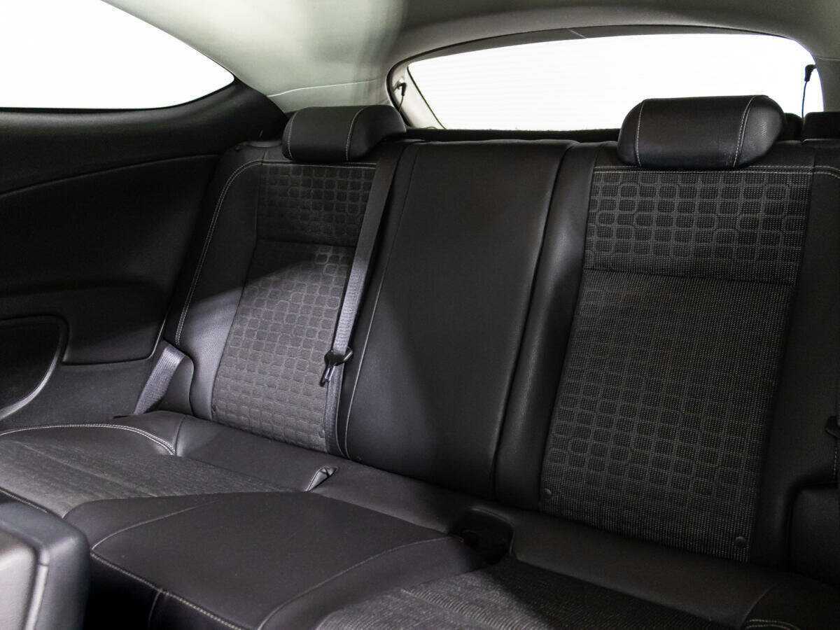 Opel Astra с пробегом — 2012 год. Фото: #9