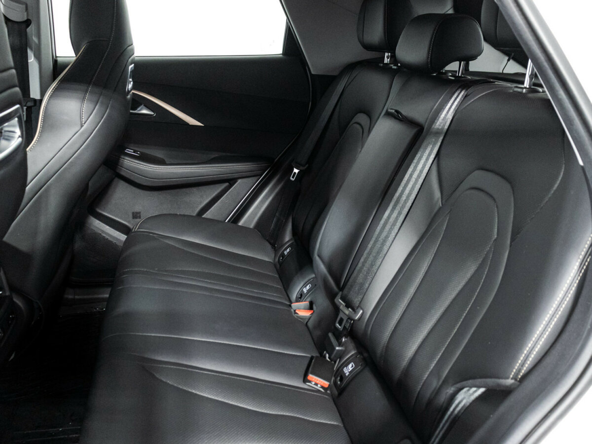 OMODA C5 с пробегом — 2023 год. Фото: #9