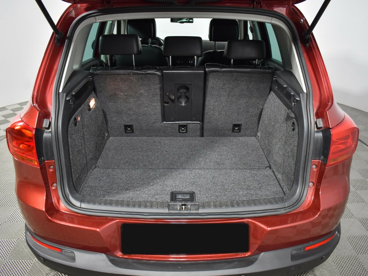 Volkswagen Tiguan с пробегом — 2013 год. Фото: #17