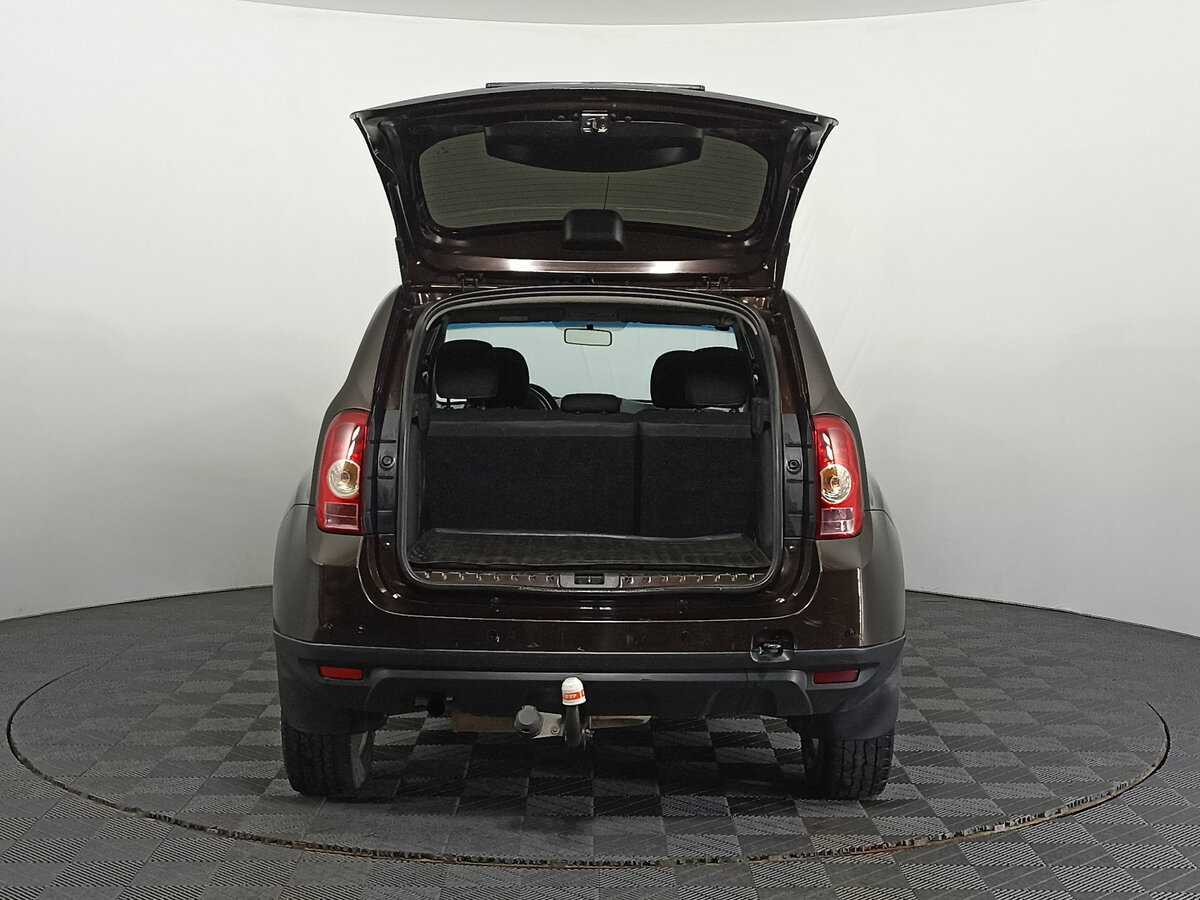 Renault Duster с пробегом — 2015 год. Фото: #9