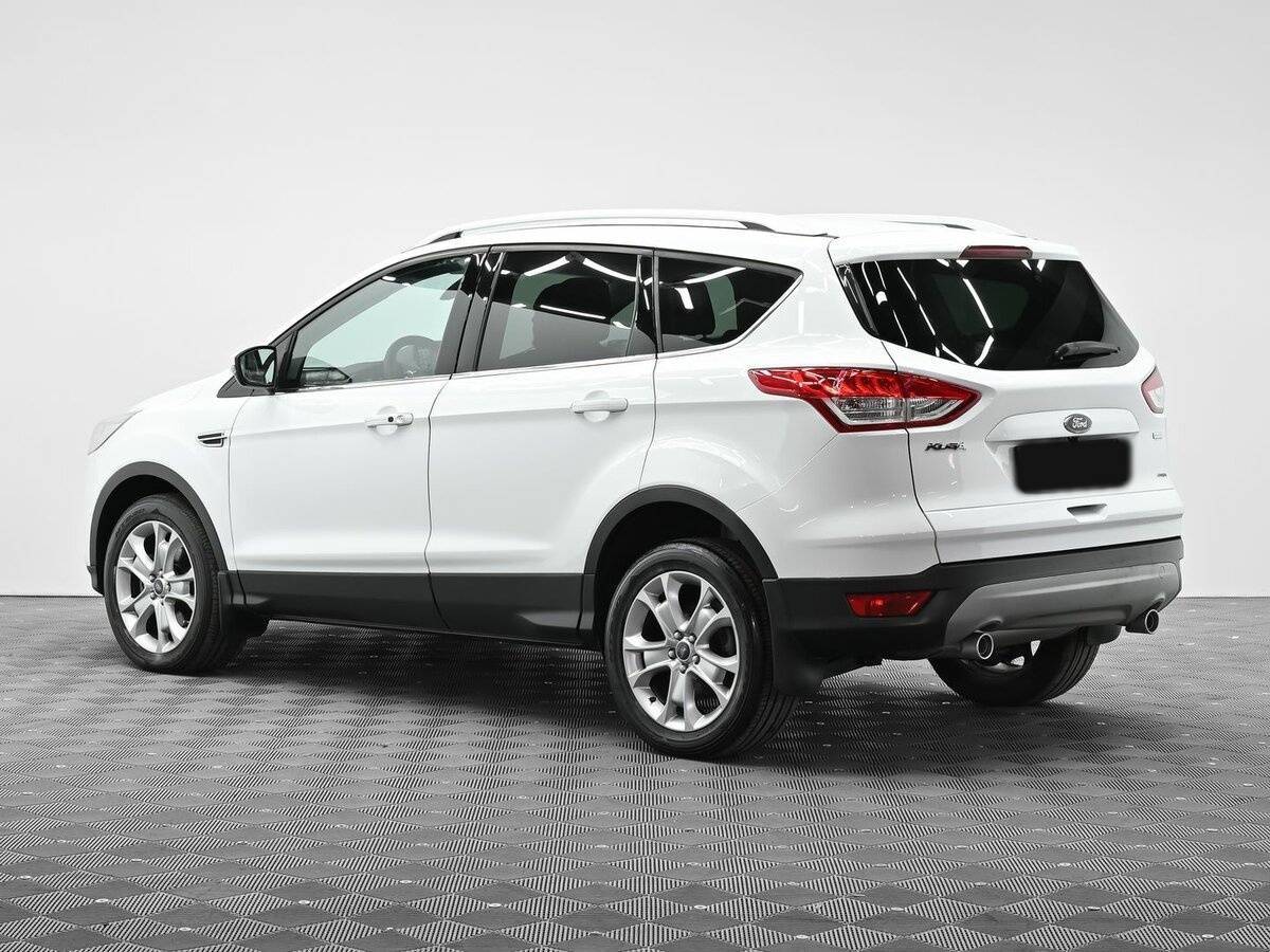 Ford Kuga с пробегом — 2013 год. Фото: #2