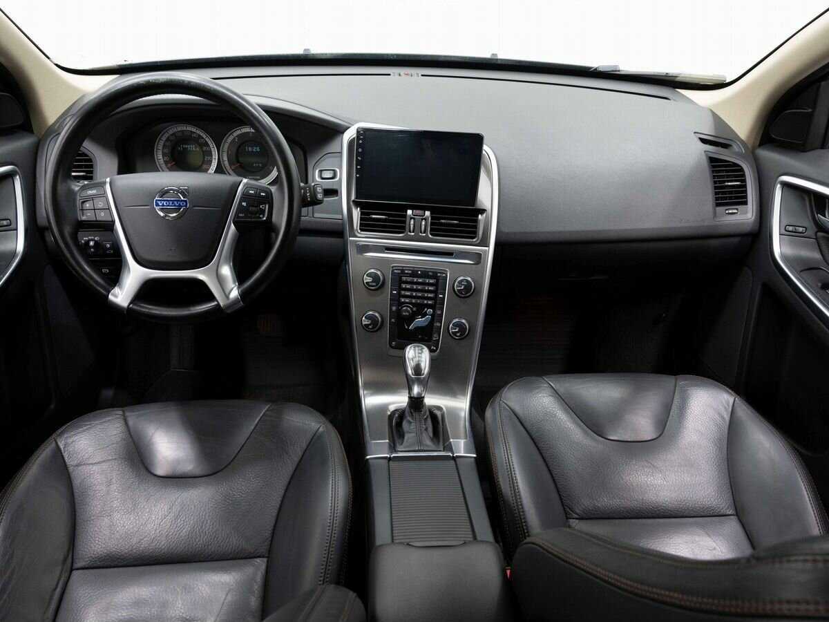 Volvo XC60 с пробегом — 2013 год. Фото: #12