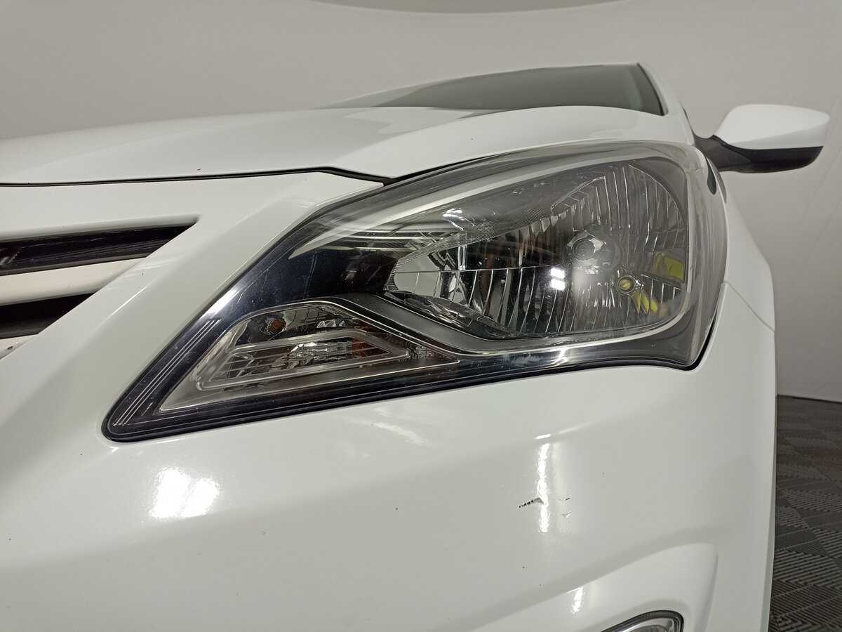 Hyundai Solaris с пробегом — 2015 год. Фото: #16