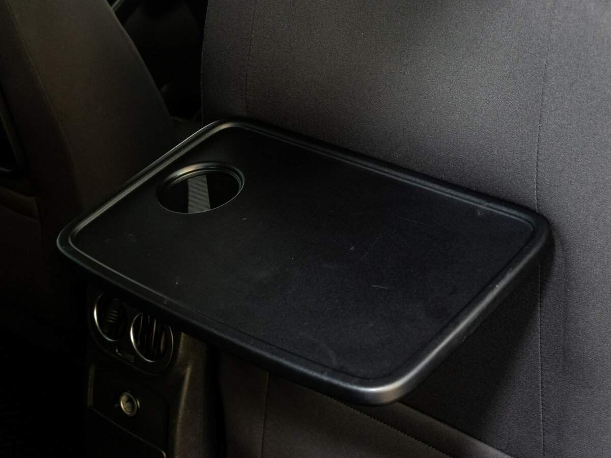 Volkswagen Tiguan с пробегом — 2015 год. Фото: #14