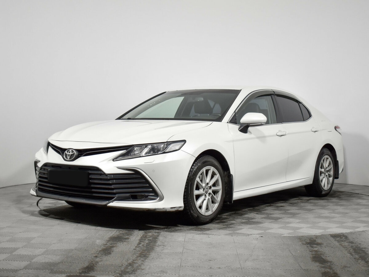 Toyota Camry с пробегом — 2022 год. Фото: #0