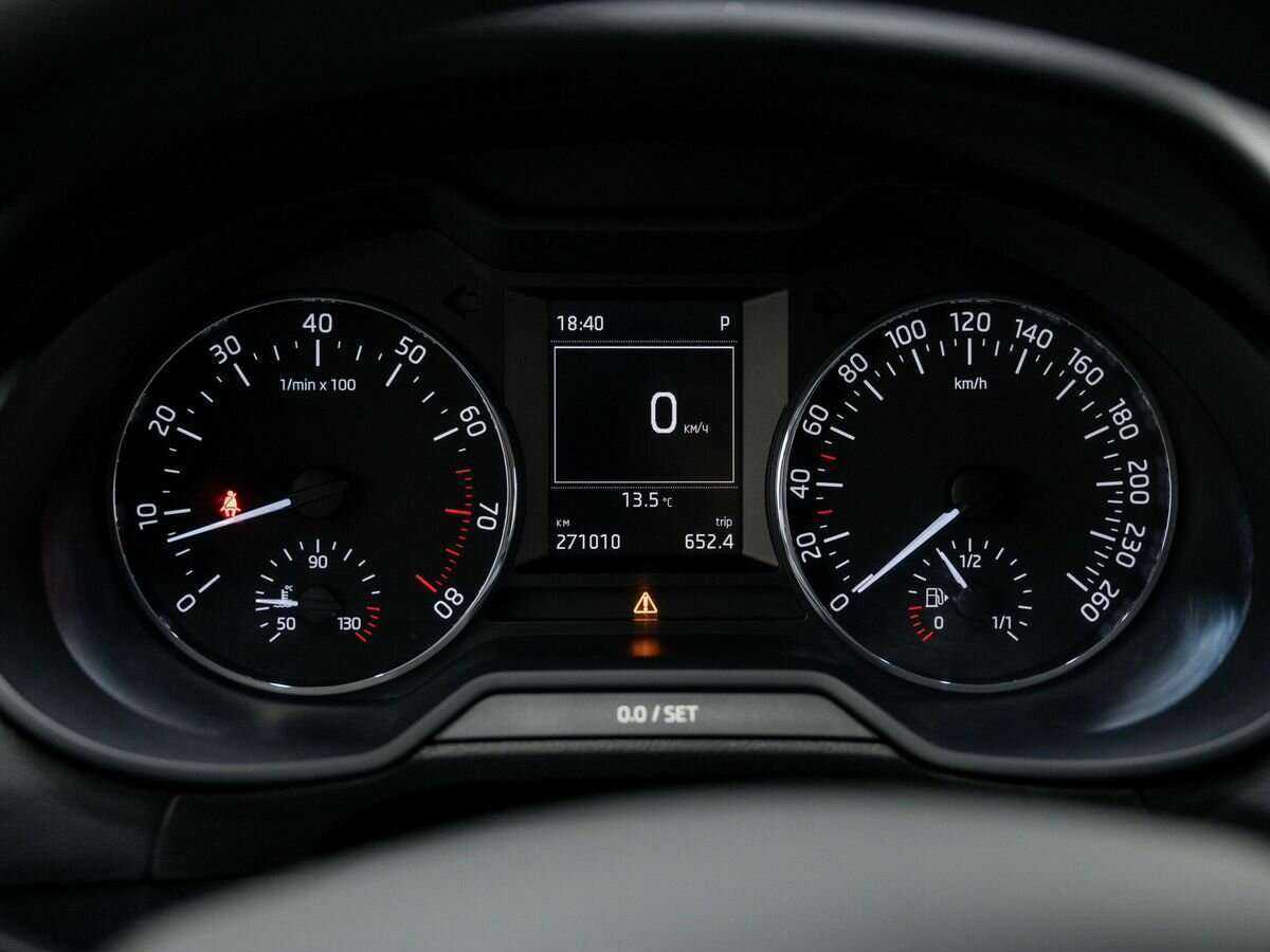 Skoda Octavia с пробегом — 2013 год. Фото: #23