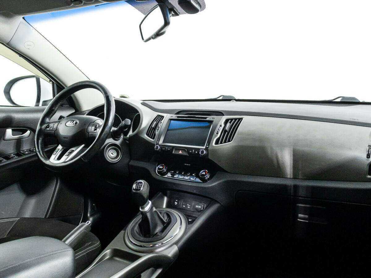 Kia Sportage с пробегом — 2014 год. Фото: #8