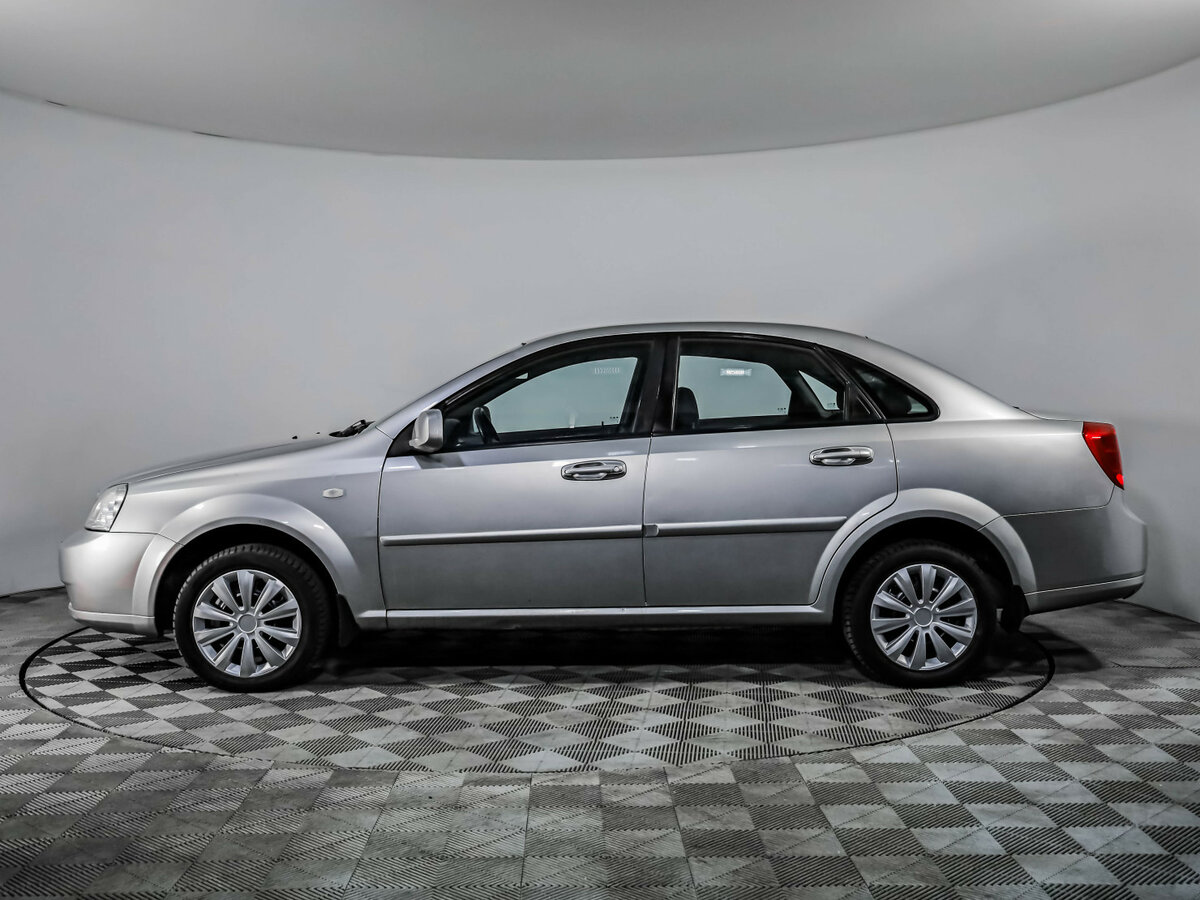 Chevrolet Lacetti с пробегом — 2012 год. Фото: #7