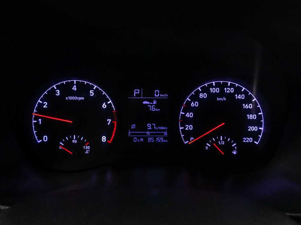 Hyundai Solaris с пробегом — 2019 год. Фото: #11