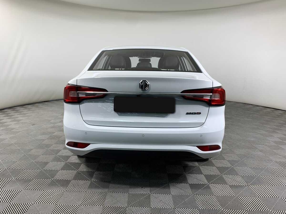 MG 5 с пробегом — 2023 год. Фото: #5