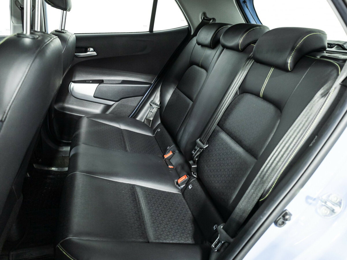 Kia Picanto с пробегом — 2022 год. Фото: #10