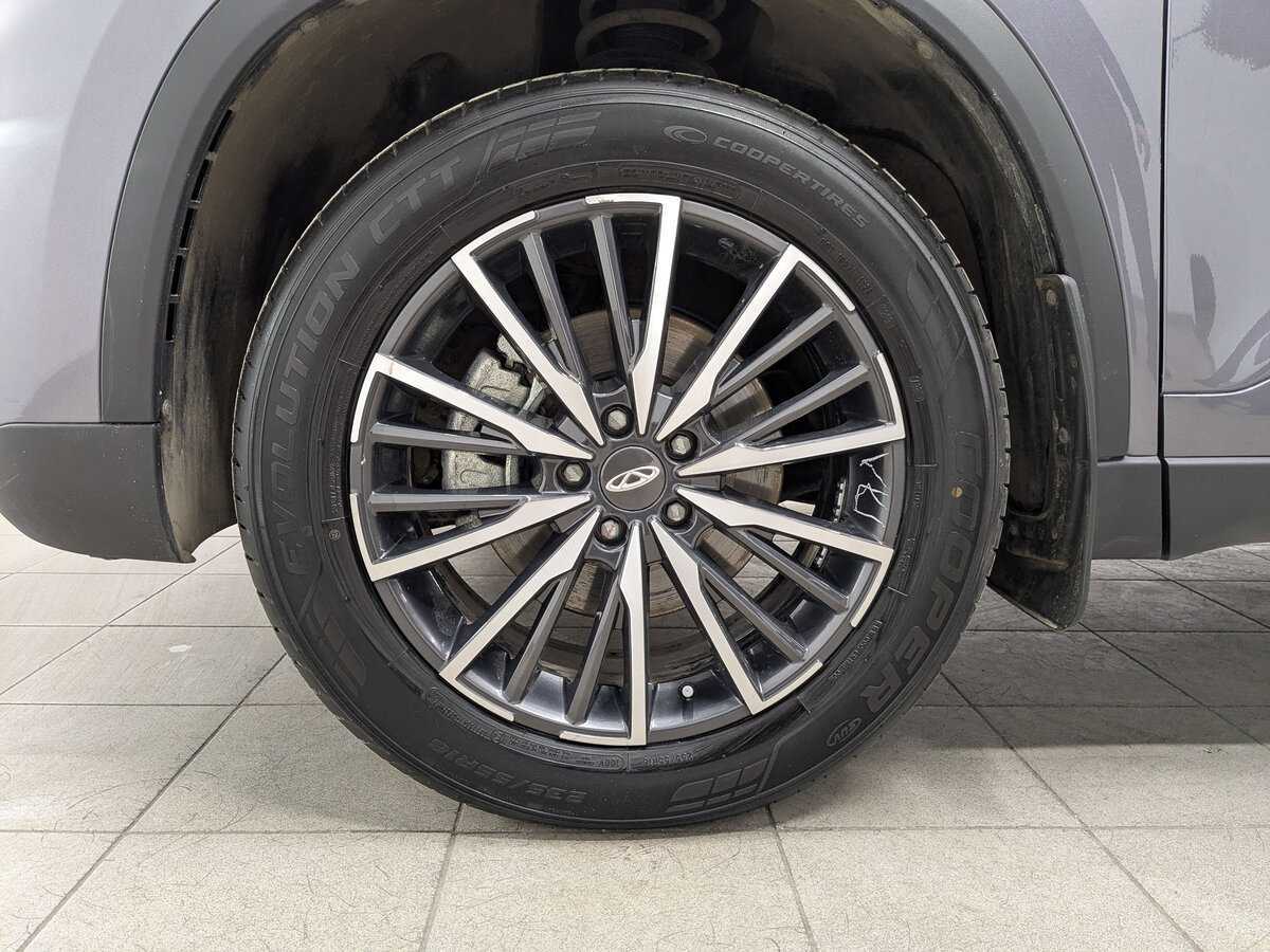 Chery Tiggo 8 с пробегом — 2024 год. Фото: #11