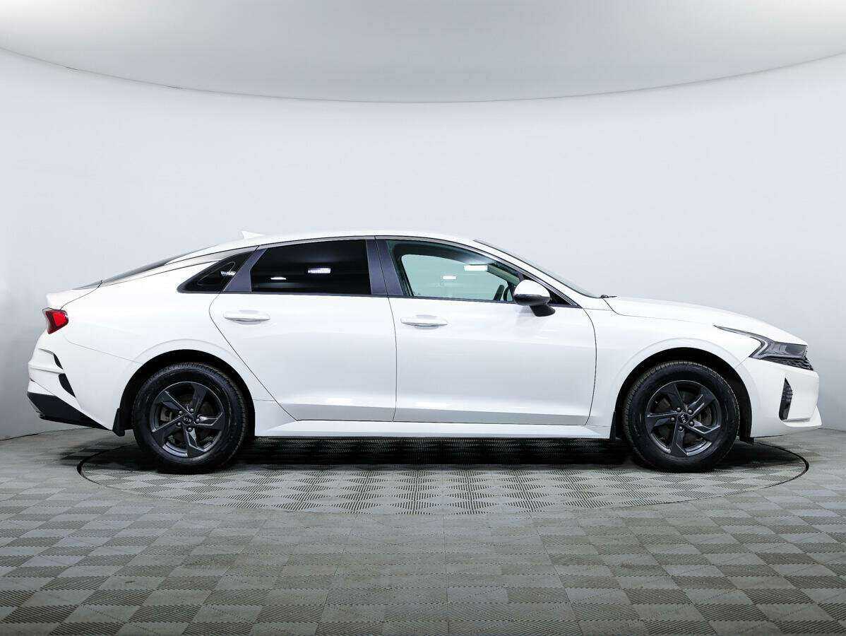 Kia K5 с пробегом — 2021 год. Фото: #2