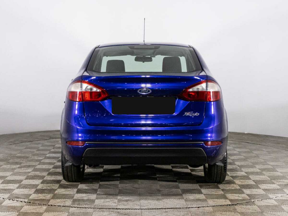Ford Fiesta с пробегом — 2016 год. Фото: #5