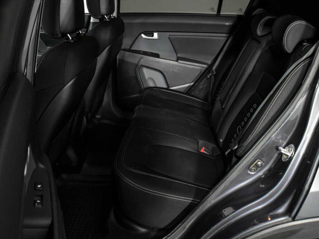 Kia Sportage с пробегом — 2015 год. Фото: #9