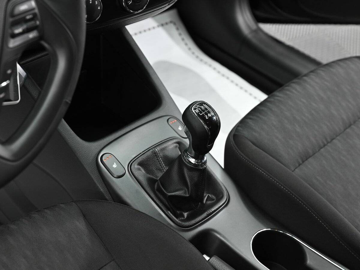 Kia Cerato с пробегом — 2015 год. Фото: #12