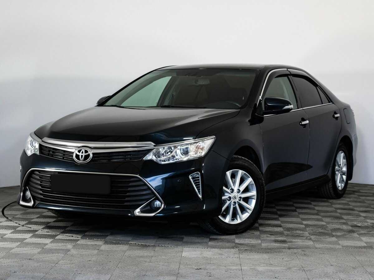 Toyota Camry с пробегом — 2015 год. Фото: #0