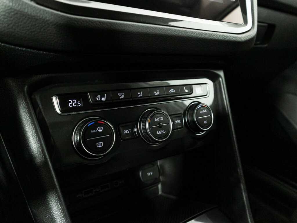 Volkswagen Tiguan с пробегом — 2018 год. Фото: #17