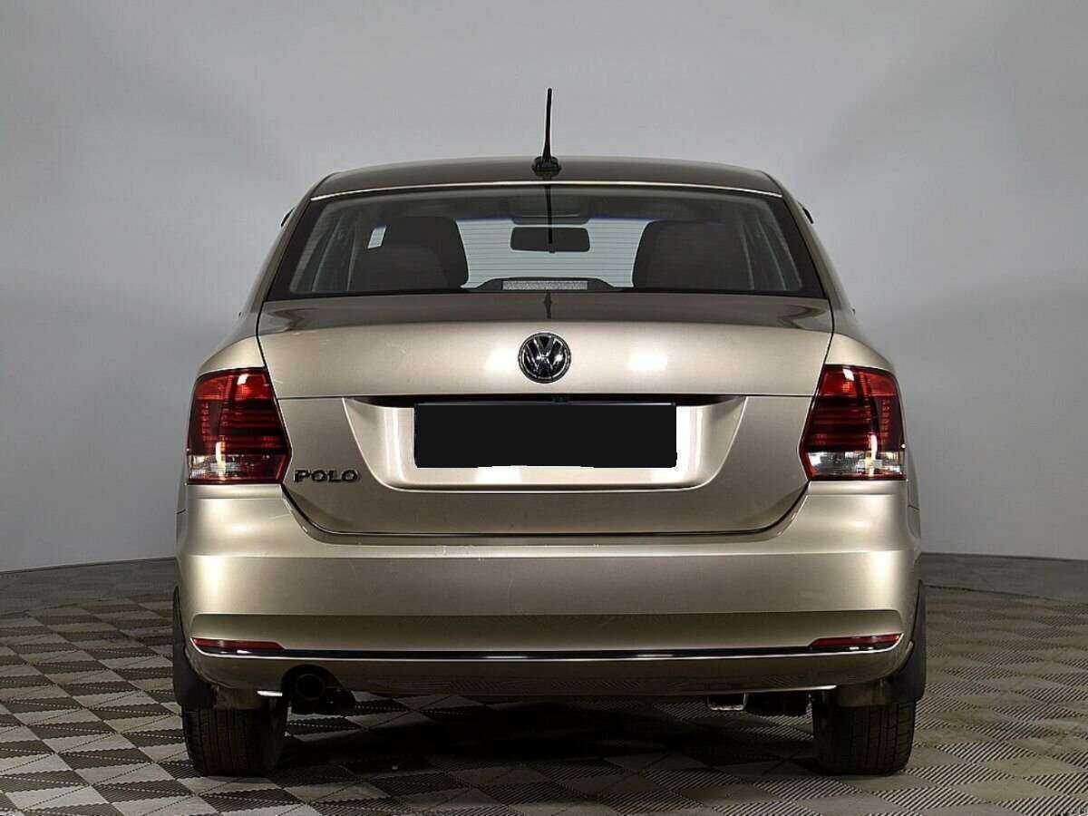 Volkswagen Polo с пробегом — 2020 год. Фото: #3