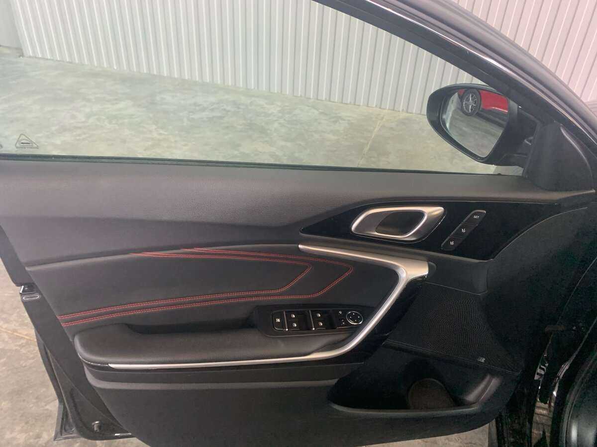 Kia Proceed с пробегом — 2020 год. Фото: #8