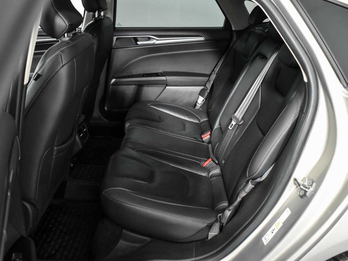 Ford Mondeo с пробегом — 2016 год. Фото: #11