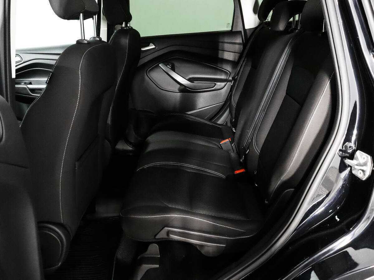 Ford Kuga с пробегом — 2017 год. Фото: #7