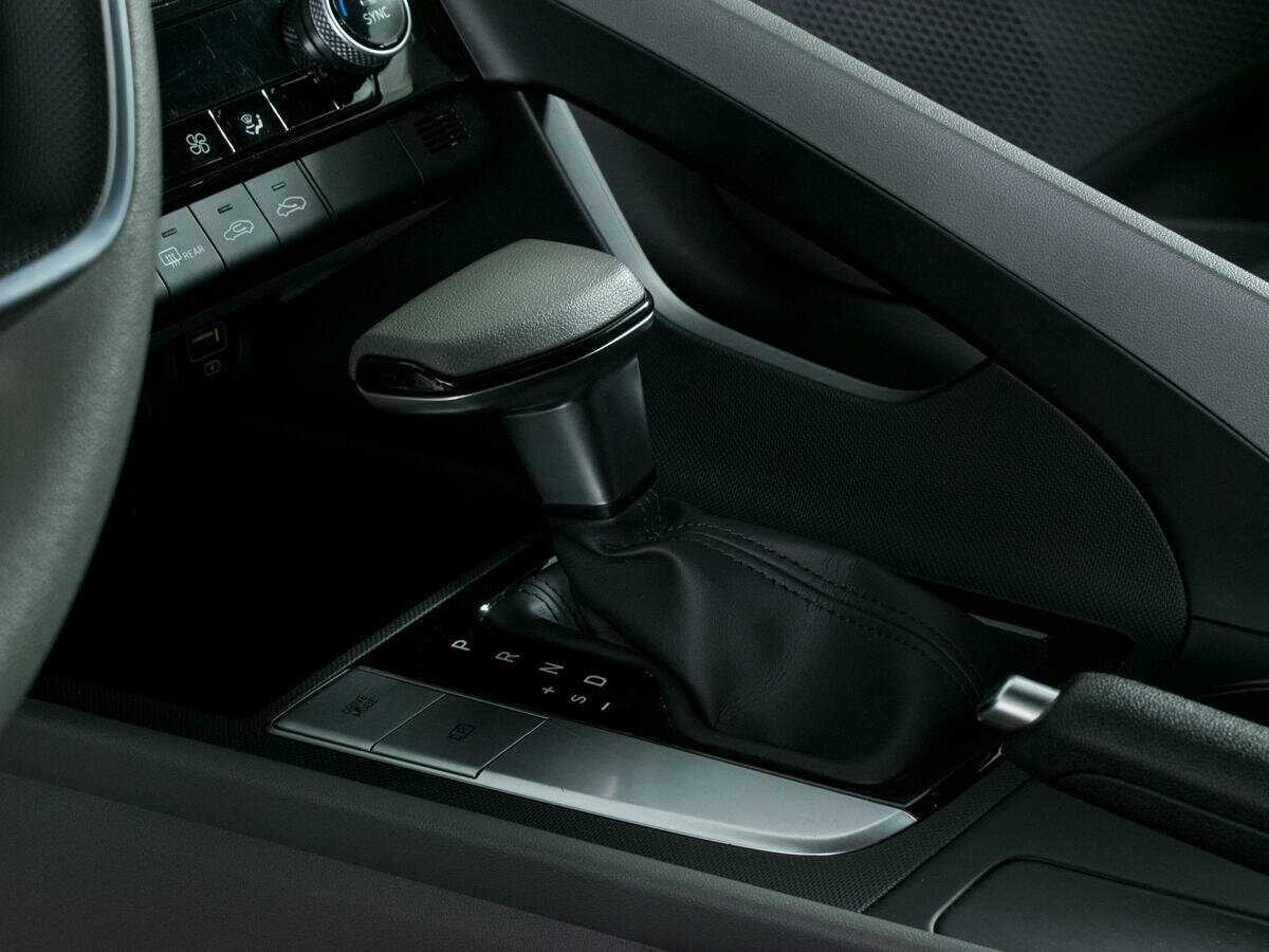 Hyundai Elantra с пробегом — 2021 год. Фото: #14