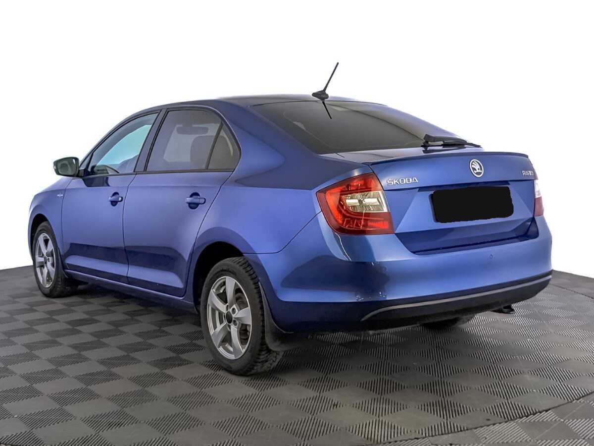 Skoda Rapid с пробегом — 2019 год. Фото: #6