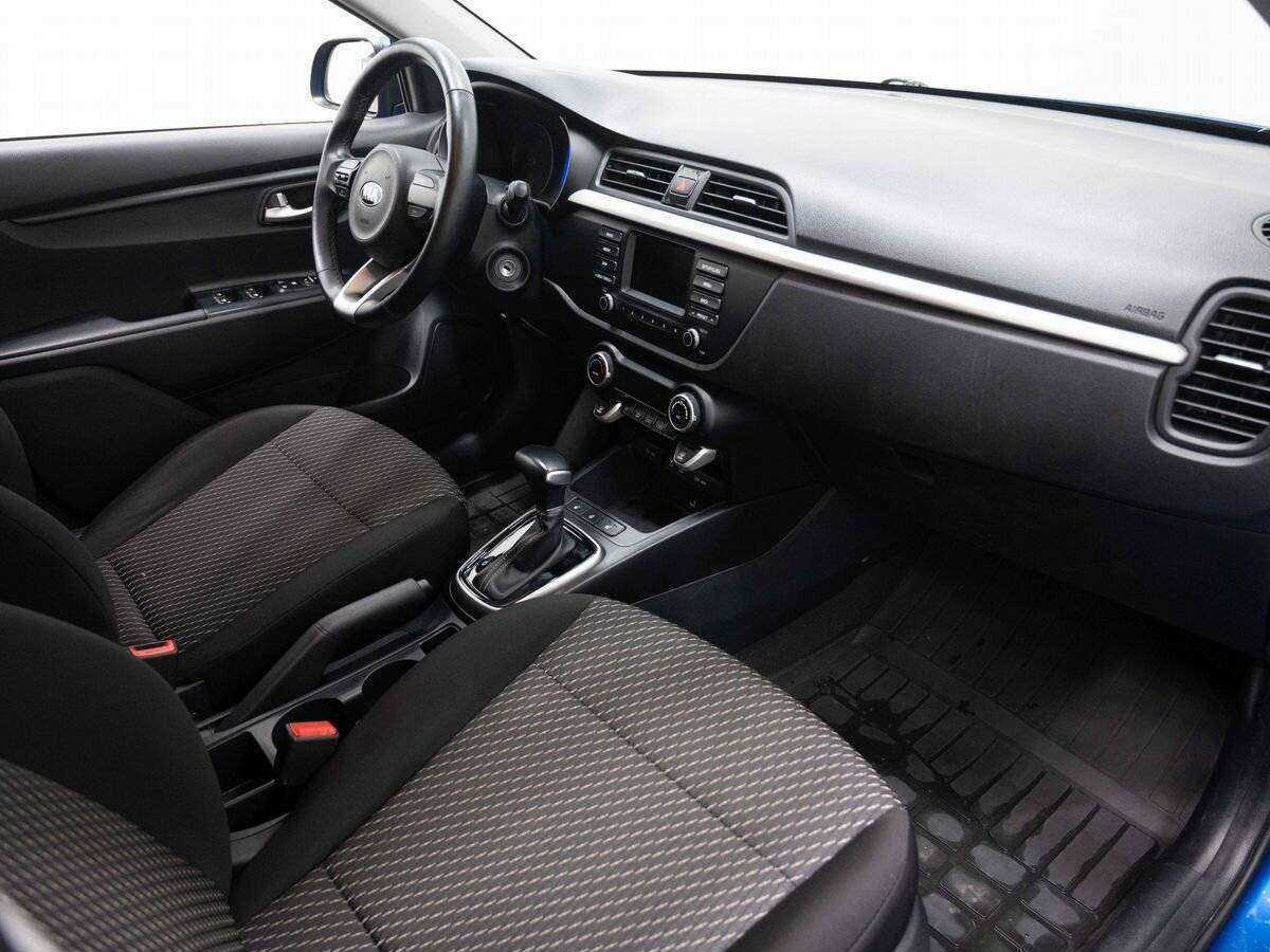 Kia Rio с пробегом — 2018 год. Фото: #10