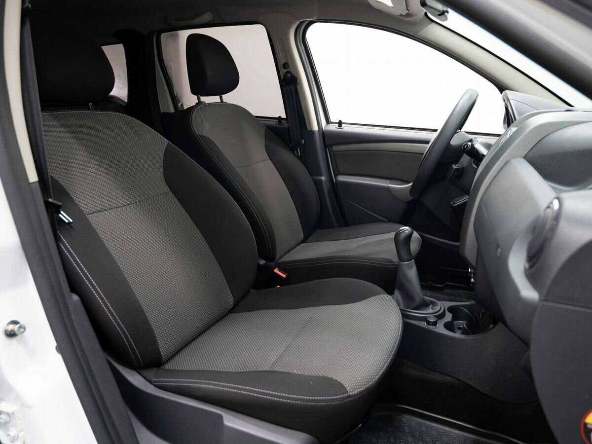 Renault Duster с пробегом — 2017 год. Фото: #11