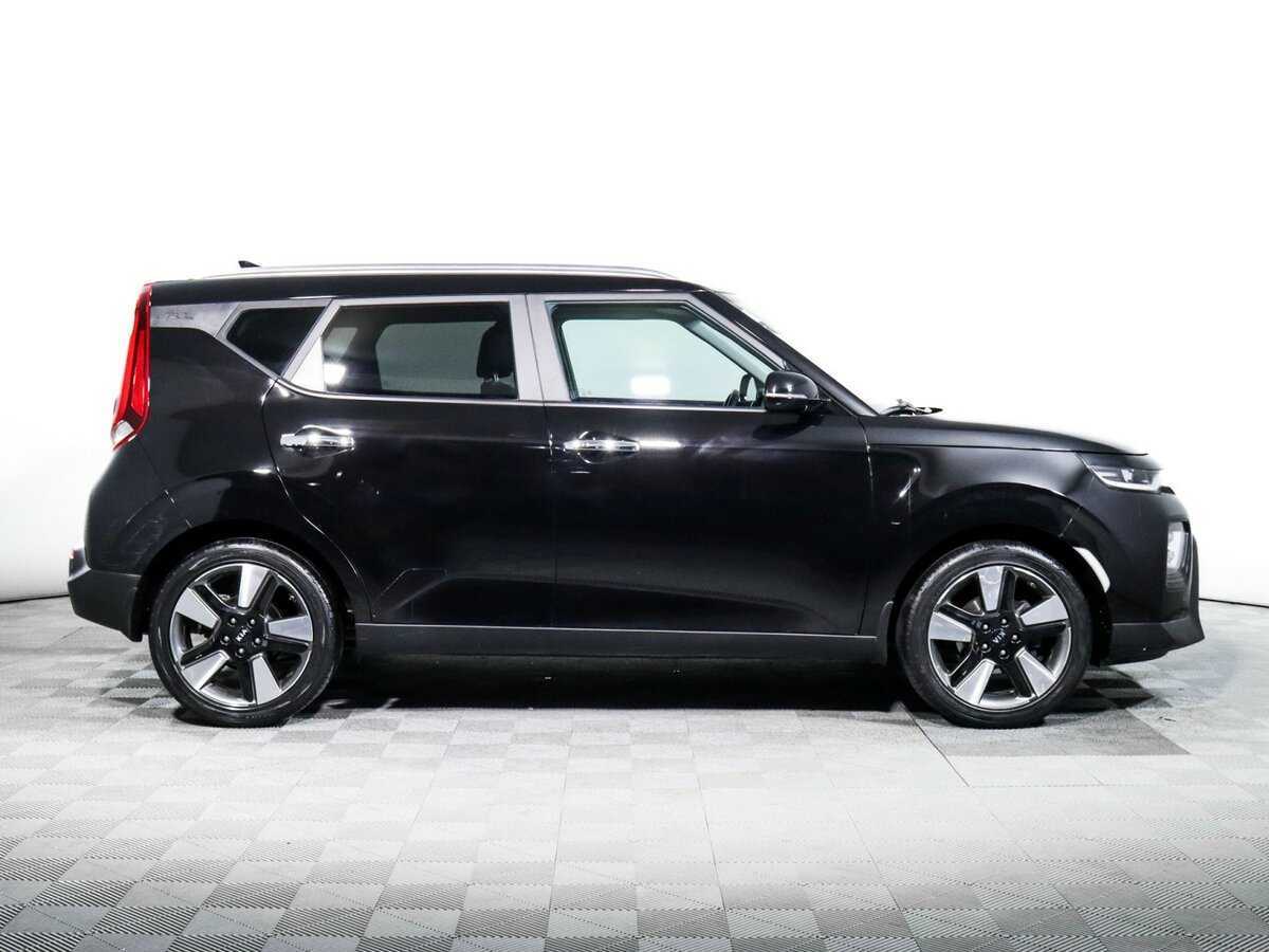 Kia Soul с пробегом — 2021 год. Фото: #3