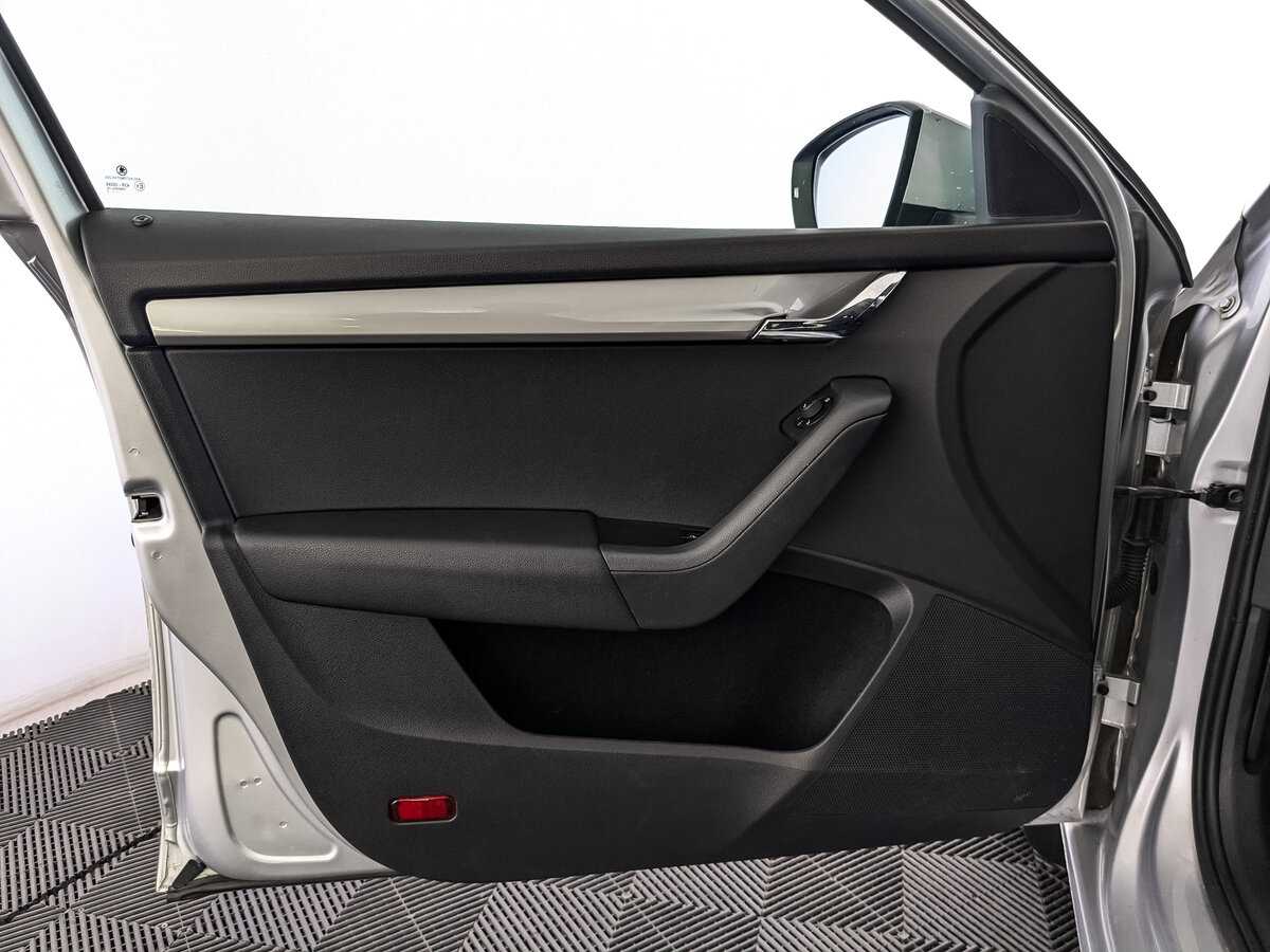 Skoda Octavia с пробегом — 2017 год. Фото: #14