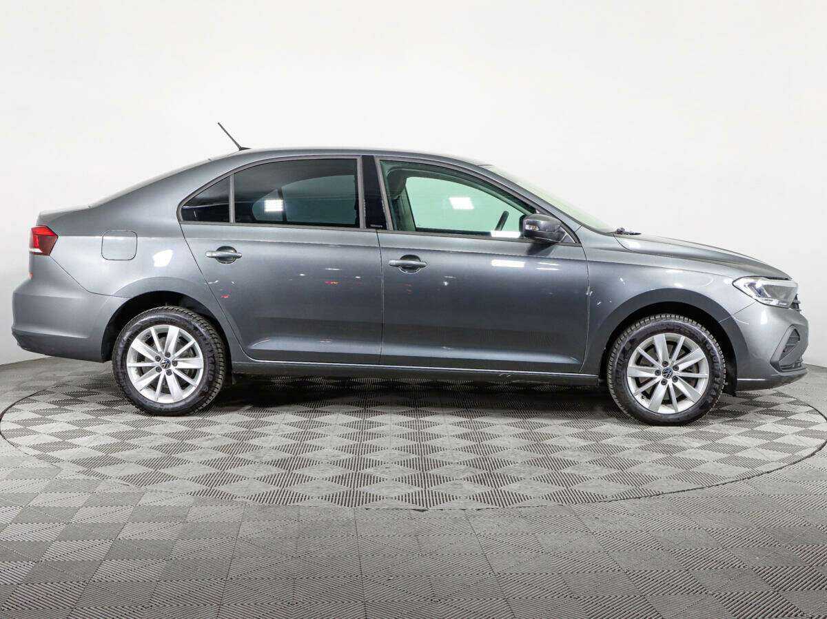 Volkswagen Polo с пробегом — 2021 год. Фото: #3