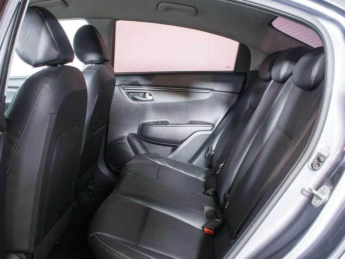 Kia Rio с пробегом — 2020 год. Фото: #9