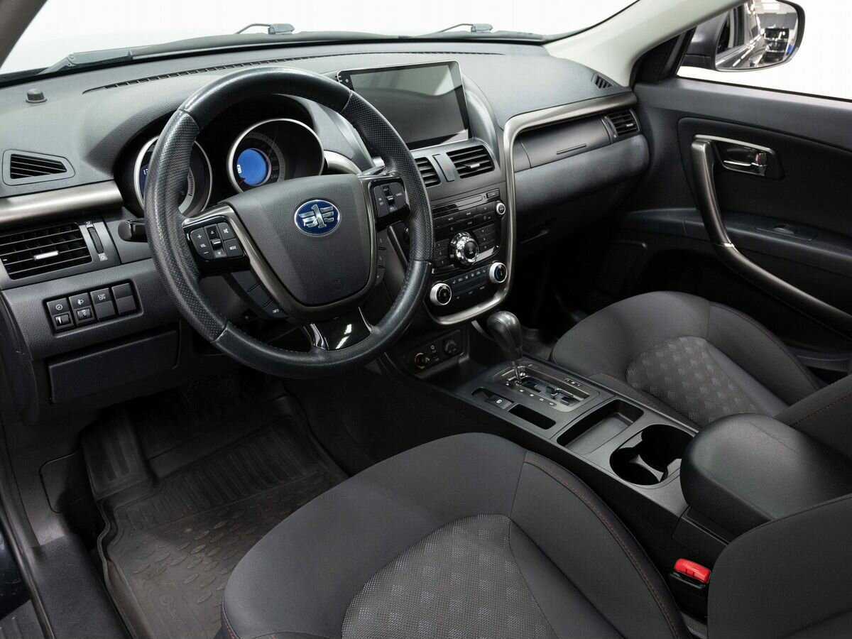 FAW Besturn X80 с пробегом — 2017 год. Фото: #7