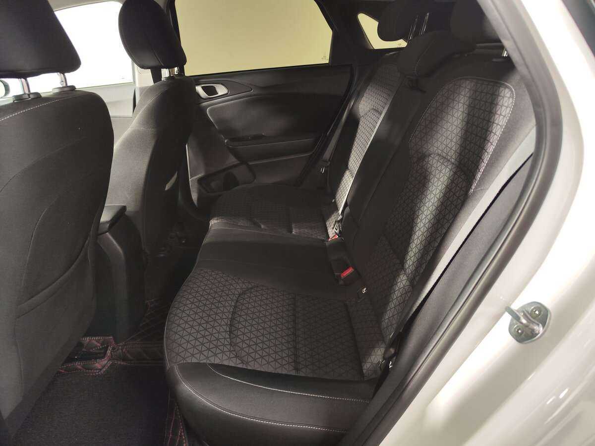 Kia Ceed с пробегом — 2020 год. Фото: #6