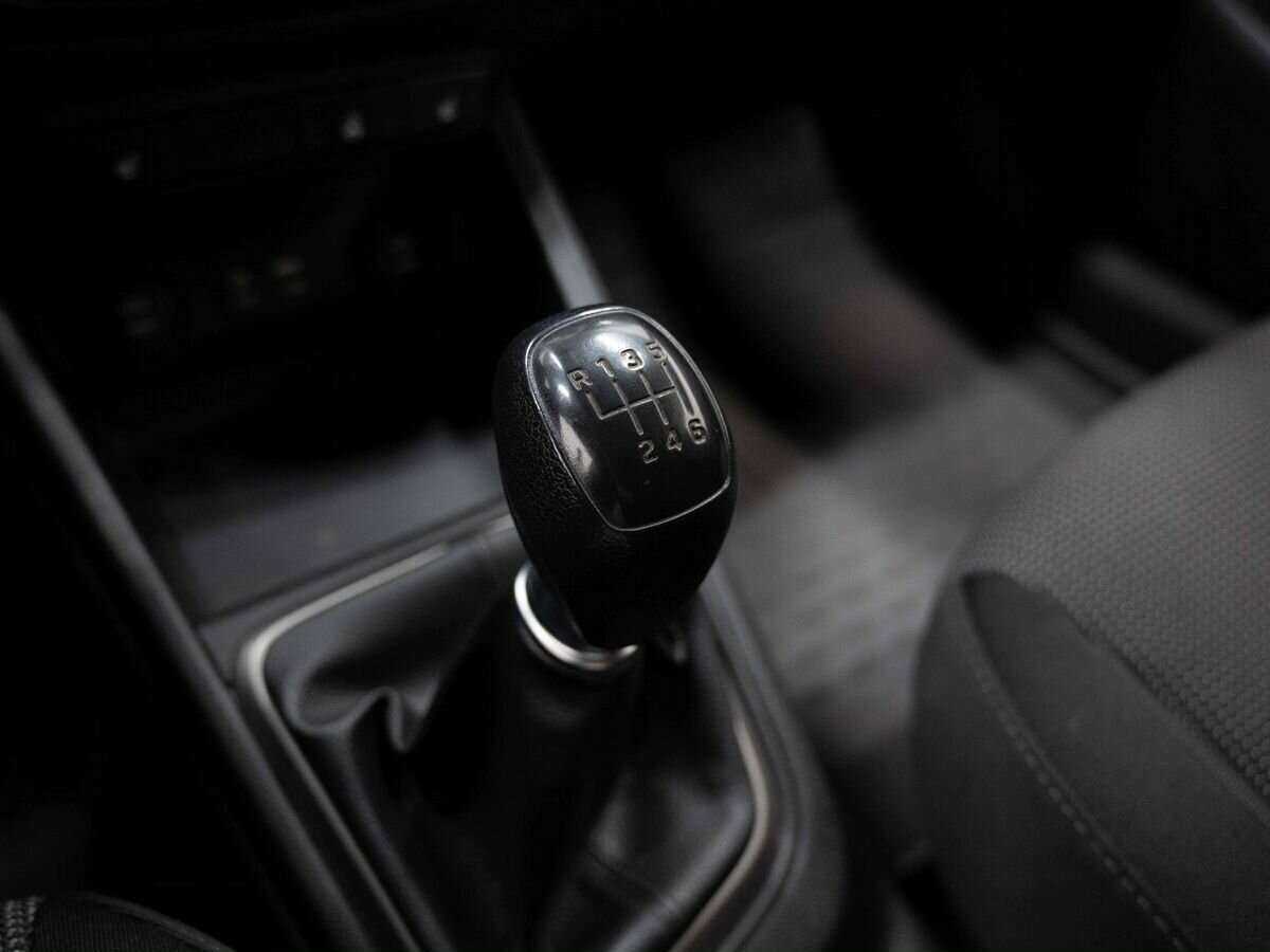 Hyundai Solaris с пробегом — 2018 год. Фото: #22