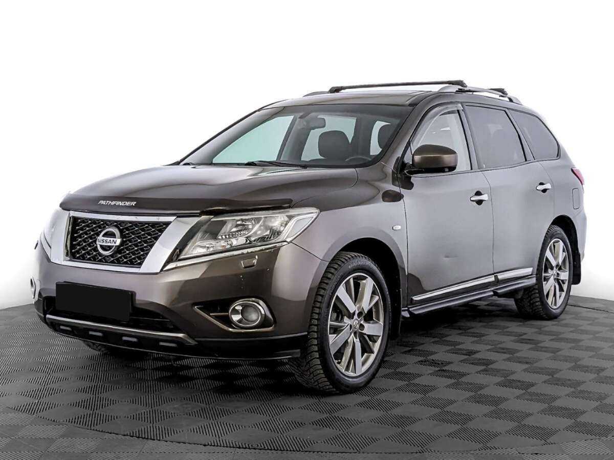 Nissan Pathfinder с пробегом — 2016 год. Посмотреть фото