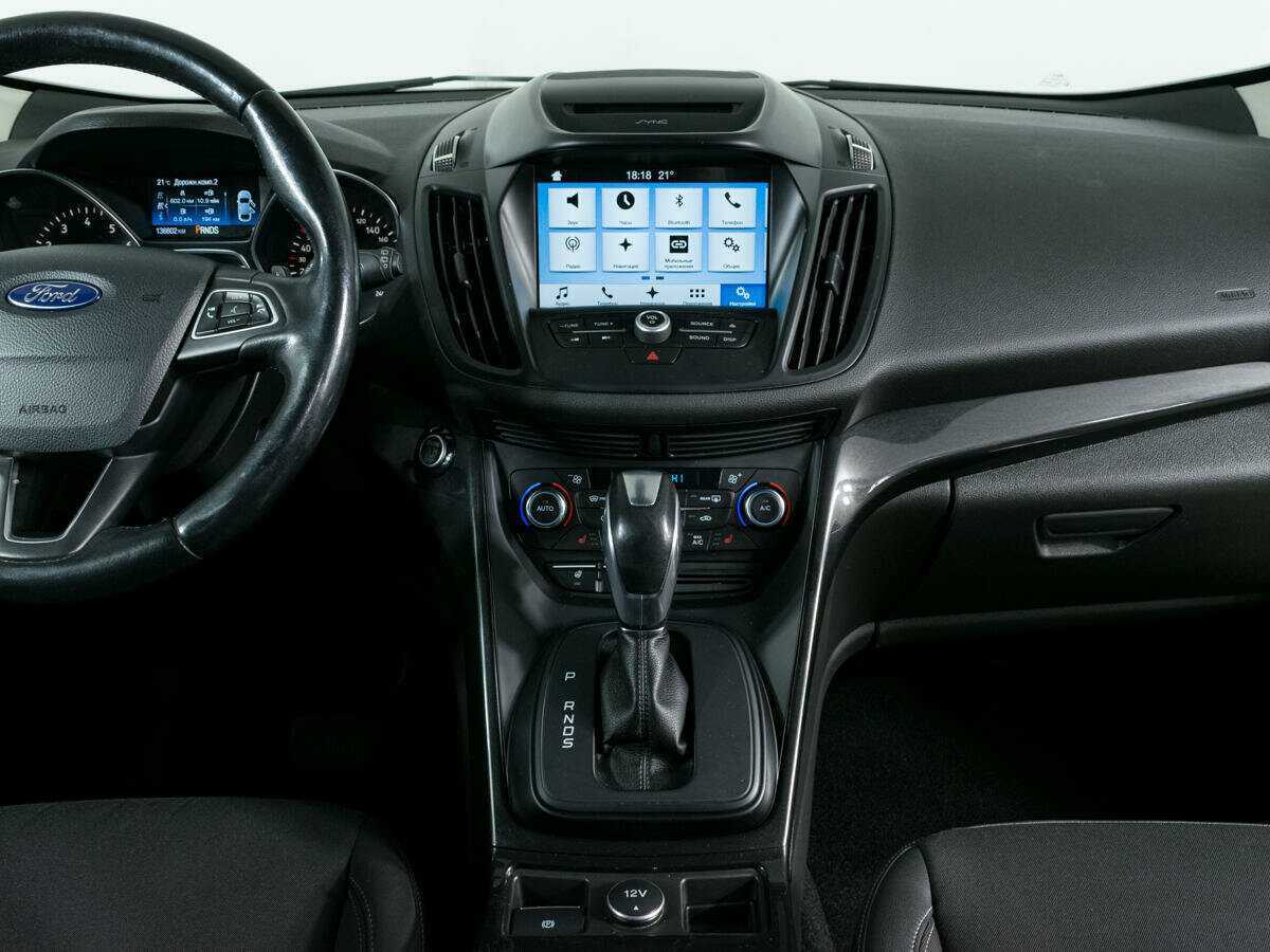 Ford Kuga с пробегом — 2017 год. Фото: #11