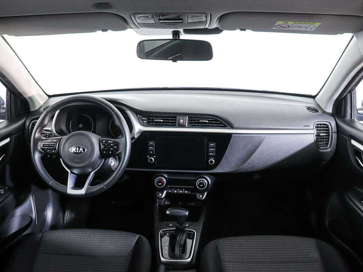 Kia Rio с пробегом — 2020 год. Фото: #11