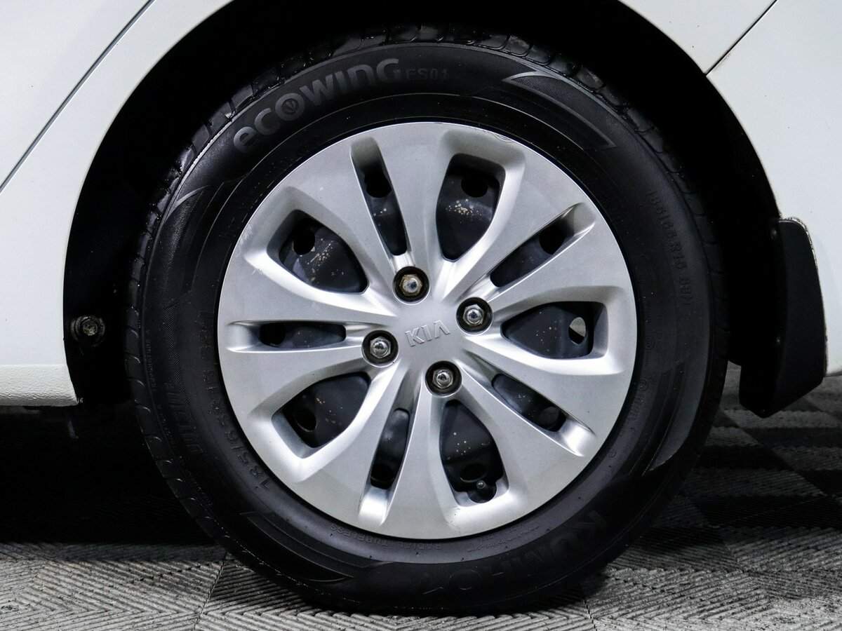 Kia Rio с пробегом — 2017 год. Фото: #14