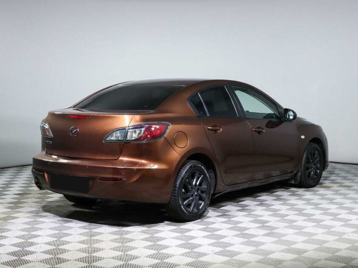 Mazda 3 с пробегом — 2012 год. Фото: #3